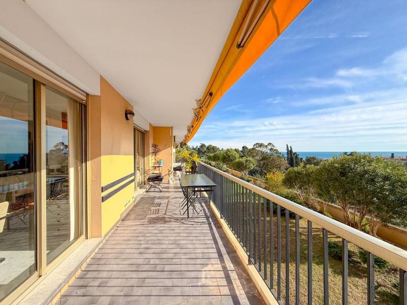 Appartement - 131 m² - 3 pièces