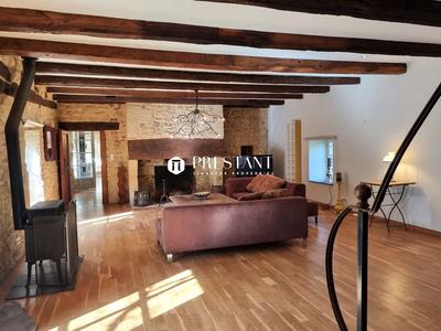 Demeure - 590 m² - 14 pièces