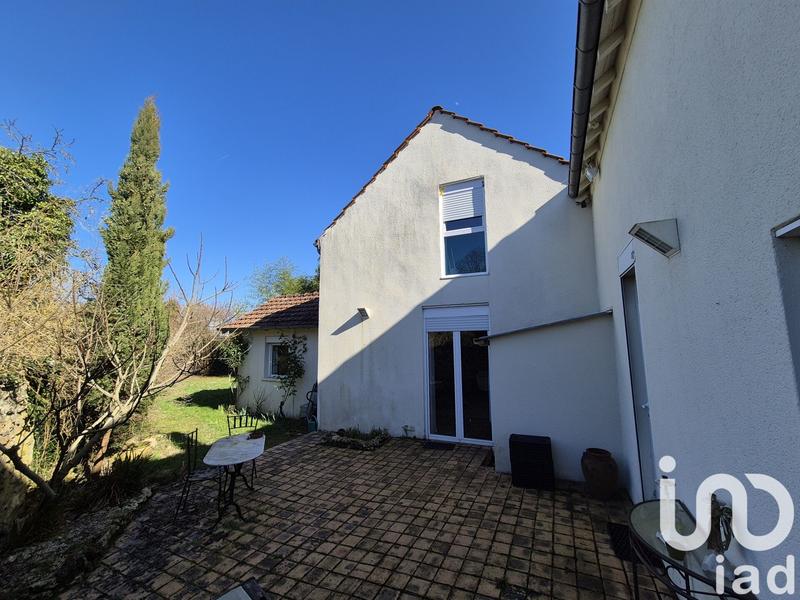 Maison - 265 m² - 10 pièces