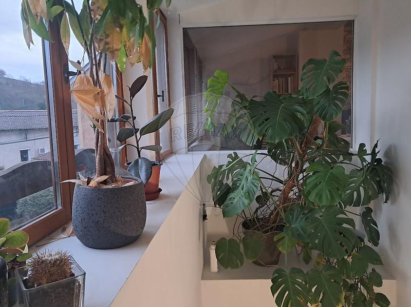 Maison - 80 m² - 5 pièces