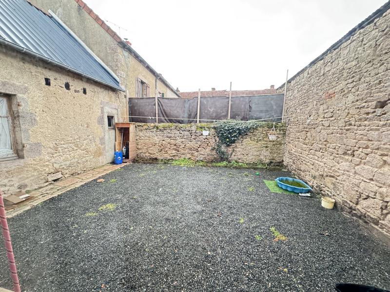 Maison - 98 m² - 4 pièces