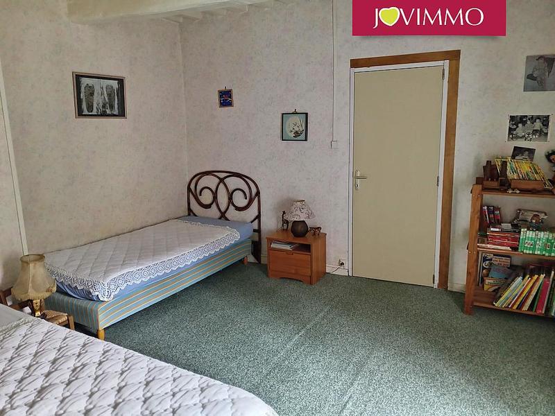 Maison - 215 m² - 8 pièces