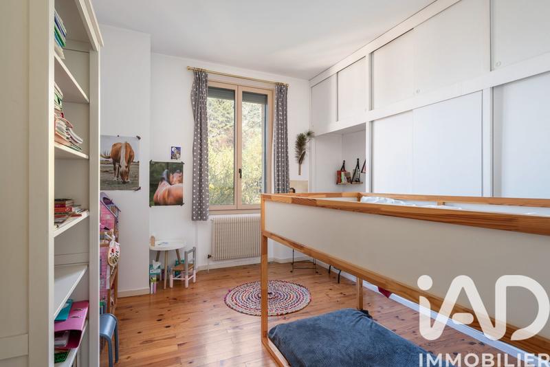 Maison - 176 m² - 7 pièces
