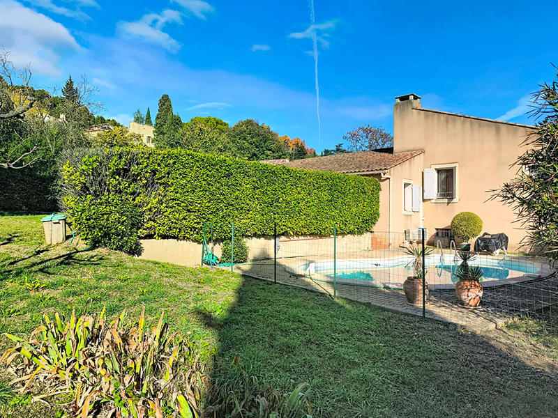 Maison - 121 m² - 4 pièces