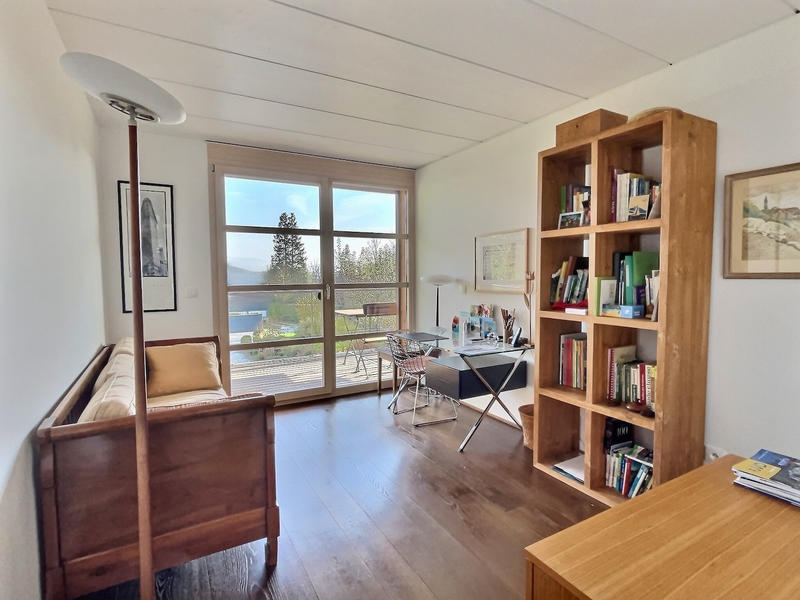 Propriété - 246 m² - 8 pièces