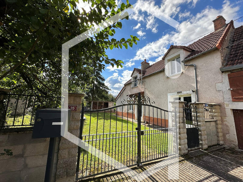 Maison - 100 m² - 5 pièces