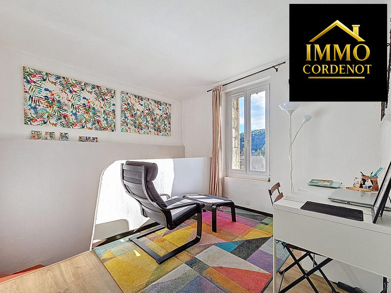 Maison ancienne - 131 m² - 6 pièces