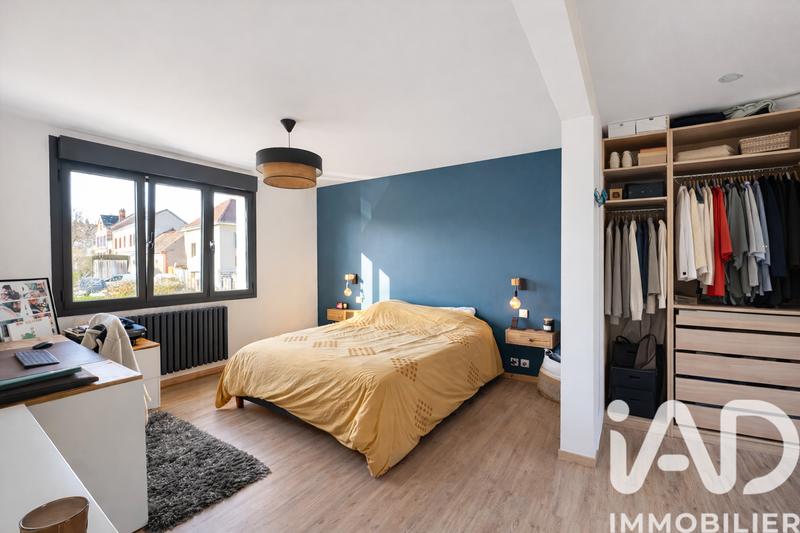 Maison - 128 m² - 4 pièces