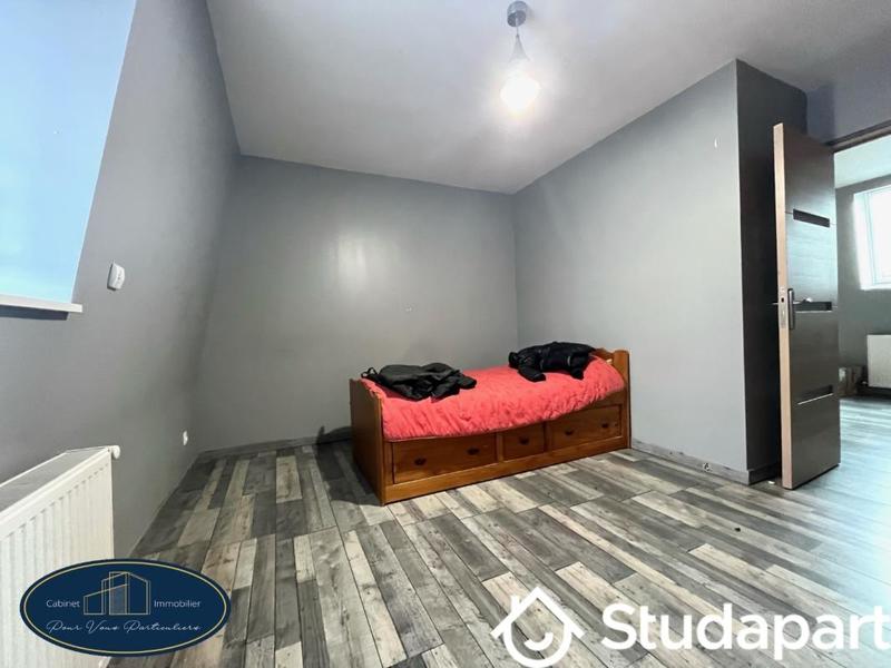 Maison - 95 m² - 4 pièces