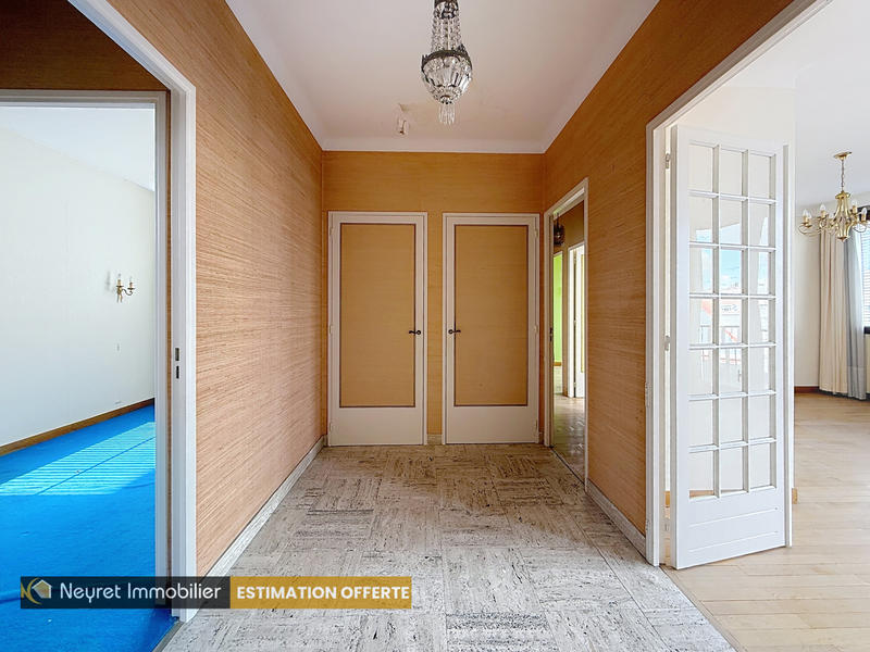 Appartement - 83 m² - 4 pièces