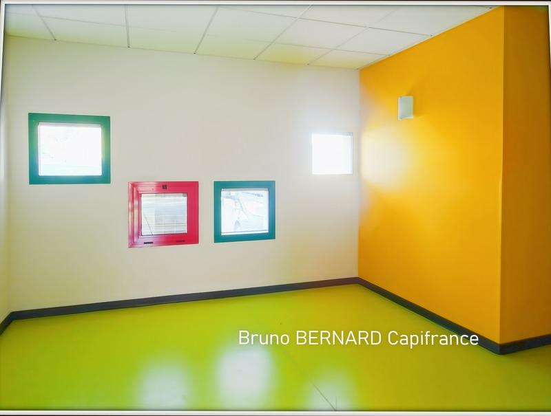 Local commercial - 390 m² - 10 pièces