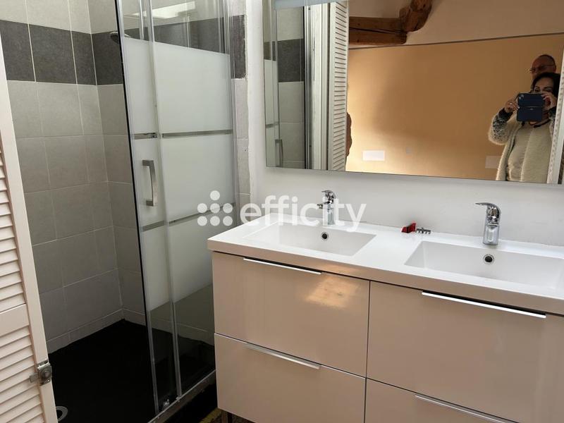 Appartement - 77 m² - 4 pièces