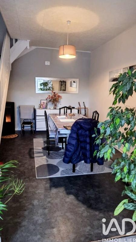 Maison - 108 m² - 5 pièces