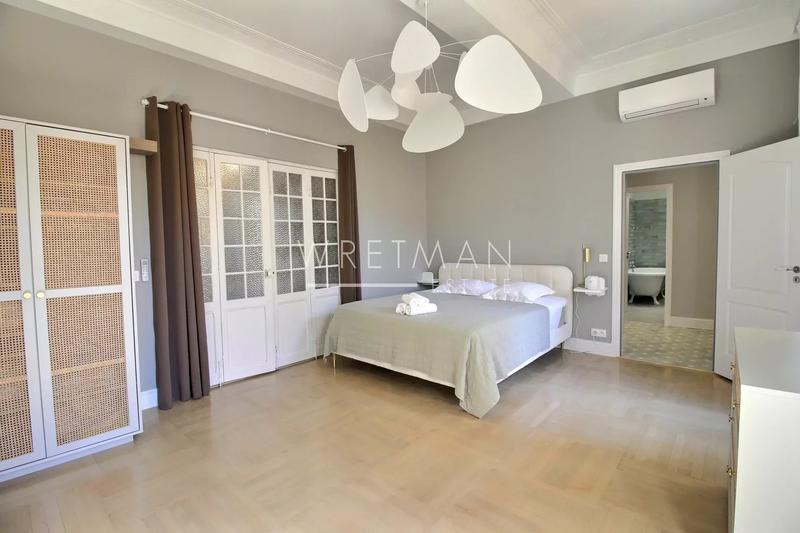 Appartement - 112 m² - 4 pièces