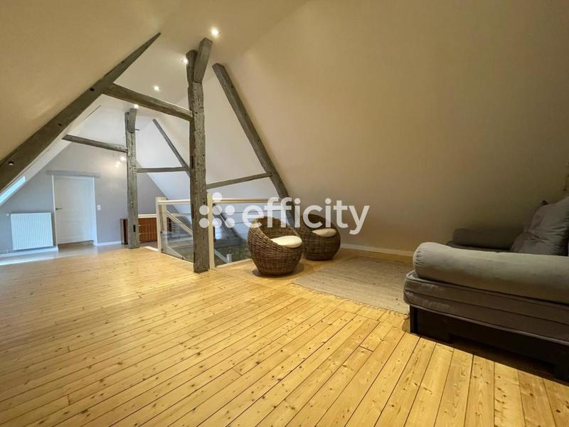 Longère - 206 m² - 6 pièces