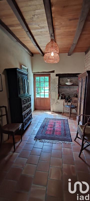 Maison - 280 m² - 10 pièces