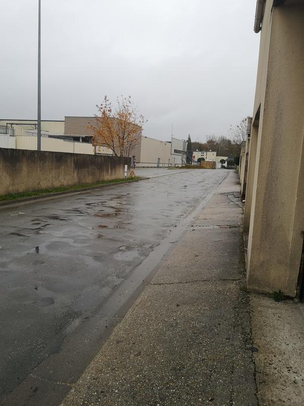 Local commercial - 600 m²