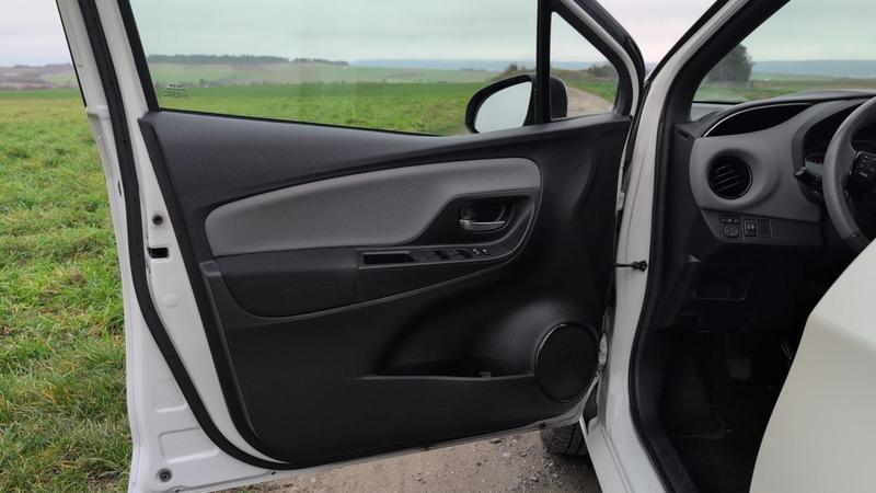 Toyota Yaris 1.3 Vvt-i 99 Collection