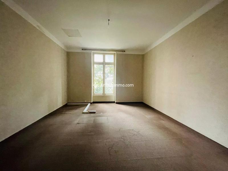 Bureau - 260 m² - 10 pièces