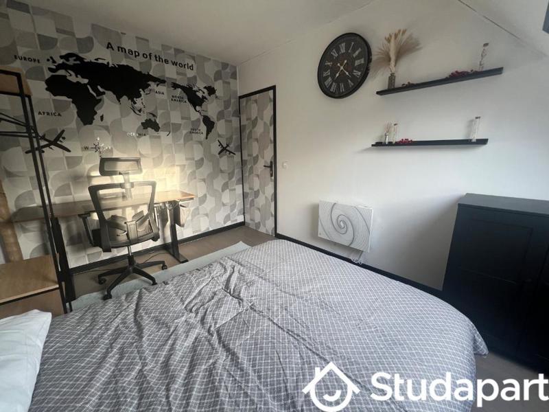 Chambre - 9 m² - 1 pièce