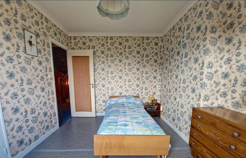 Maison - 101 m² - 7 pièces