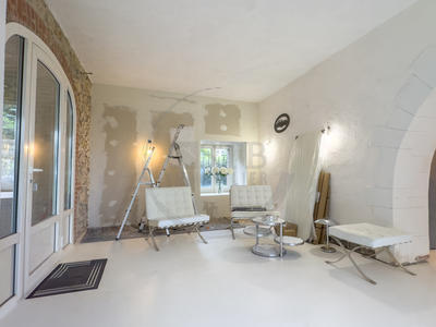 Propriété - 370 m² - 15 pièces