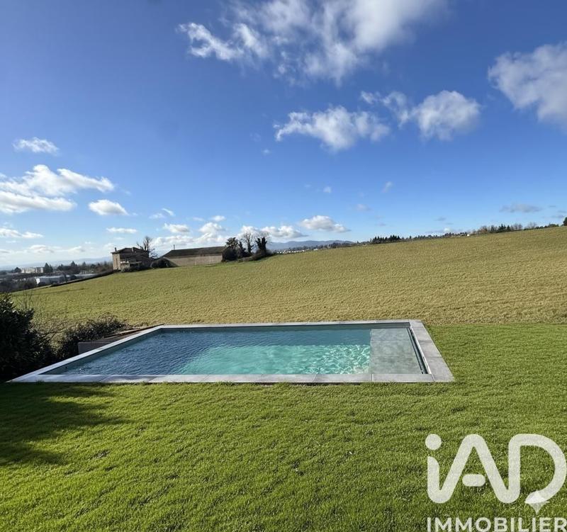 Maison de maîtres - 192 m² - 7 pièces