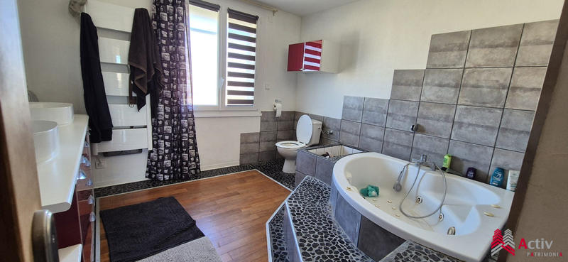 Villa - 120 m² - 4 pièces