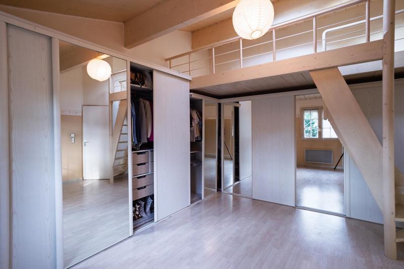 Maison - 230 m² - 8 pièces