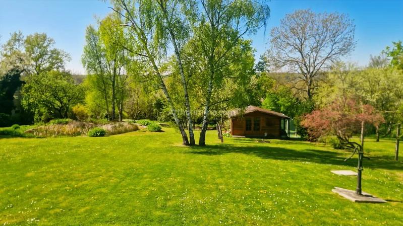 Maison - 210 m² - 9 pièces