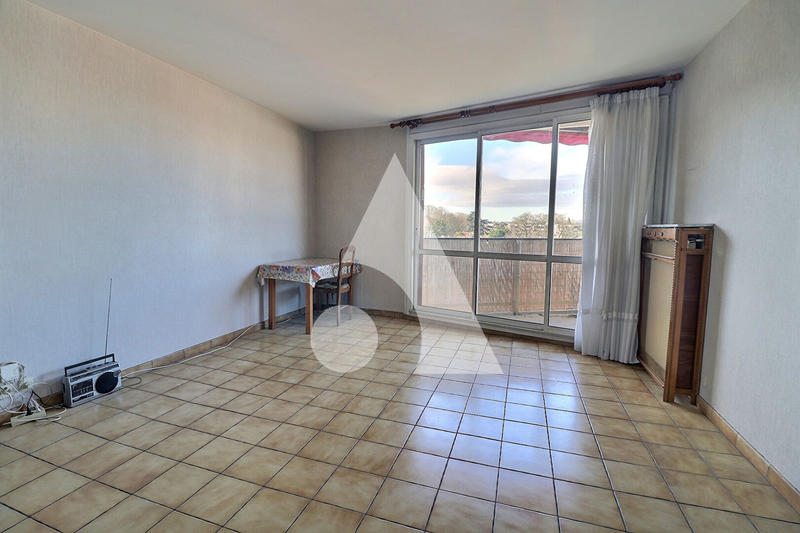 Appartement - 72 m² - 4 pièces