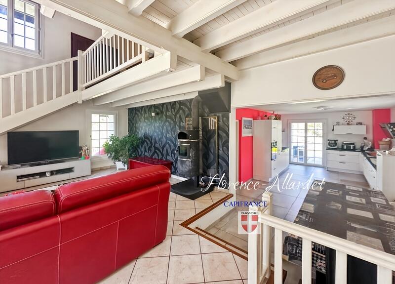 Propriété - 185 m² - 5 pièces