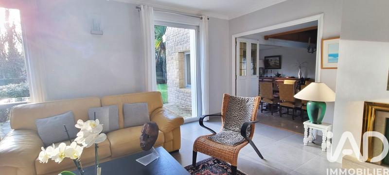 Maison - 183 m² - 8 pièces