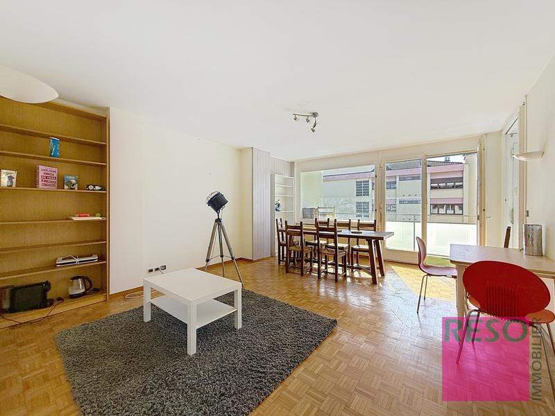 Appartement - 100 m² - 4 pièces