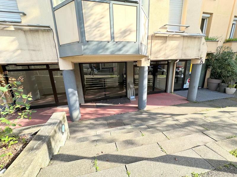 Local commercial - 75 m²