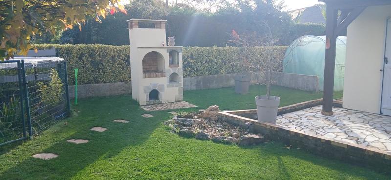 Maison - 99 m² - 6 pièces