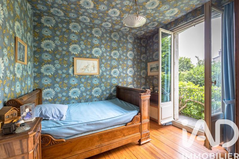 Maison - 161 m² - 9 pièces