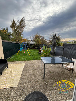 Maison - 92 m² - 4 pièces