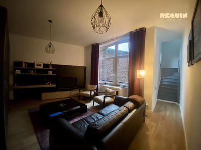 Appartement - 96 m² - 5 pièces