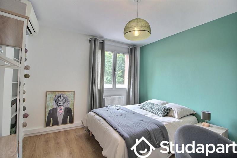 Chambre - 9 m² - 1 pièce