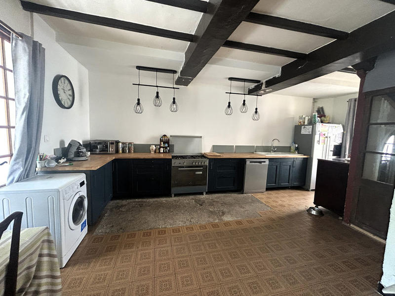 Maison - 152 m² - 7 pièces