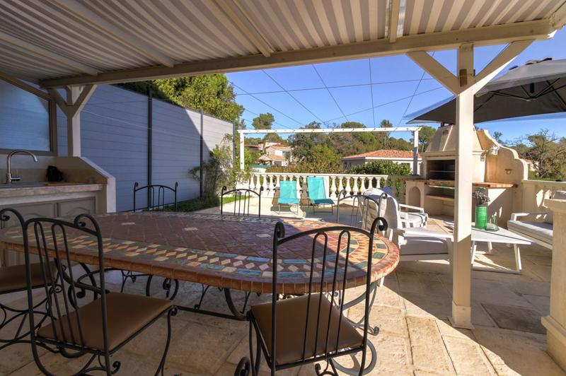 Maison - 104 m² - 4 pièces