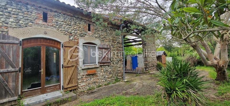 Corps de ferme - 85 m² - 3 pièces