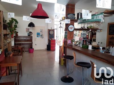 Maison - 240 m² - 9 pièces