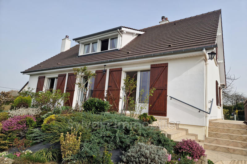 Maison - 123 m² - 6 pièces