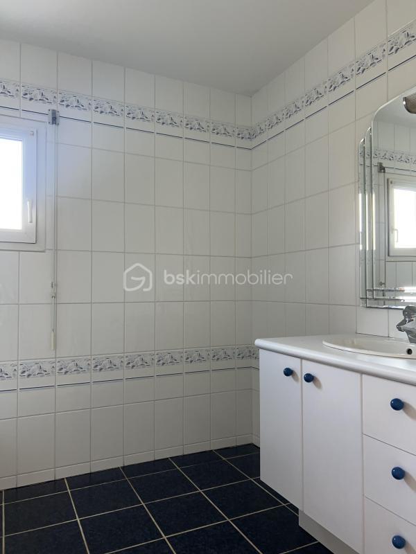 Maison traditionnelle - 79 m² - 5 pièces