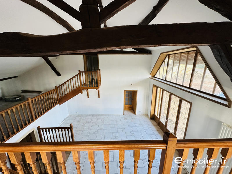 Maison - 218 m² - 8 pièces