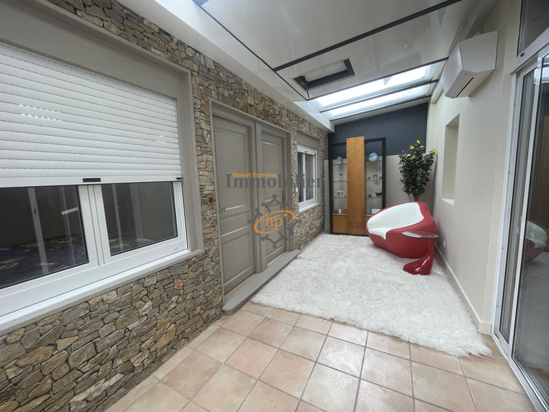 Appartement - 100 m² - 3 pièces