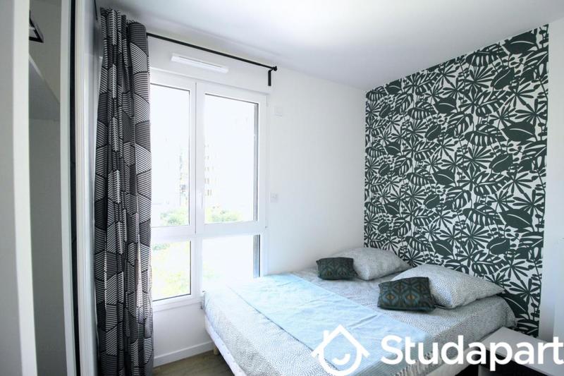 Chambre - 12 m² - 1 pièce