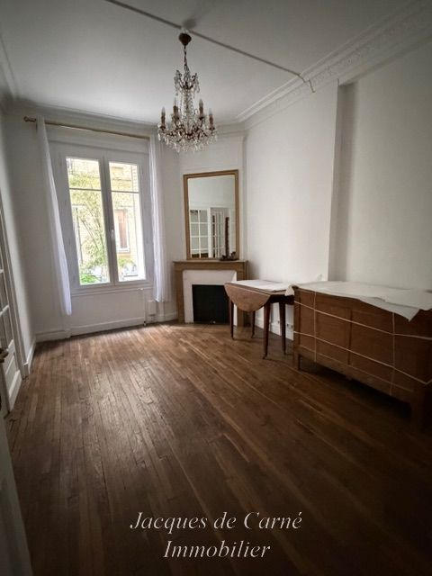 Appartement - 96 m² - 4 pièces